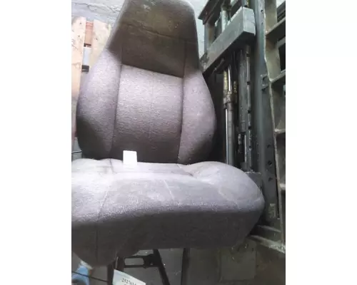 FREIGHTLINER CASCADIA 125 SEAT, FRONT