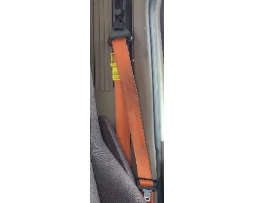 FREIGHTLINER CASCADIA 125 SEAT BELT HARNESS