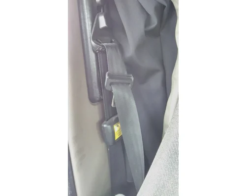 FREIGHTLINER CASCADIA 125 SEAT BELT HARNESS
