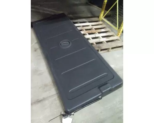 FREIGHTLINER CASCADIA 125 SLEEPER BUNK