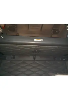 FREIGHTLINER CASCADIA 125 SLEEPER BUNK