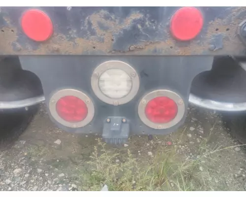 FREIGHTLINER CASCADIA 125 STOP TURN TAIL LAMP