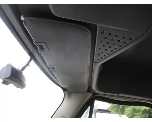 FREIGHTLINER CASCADIA 125 SUN VISOR, INTERIOR