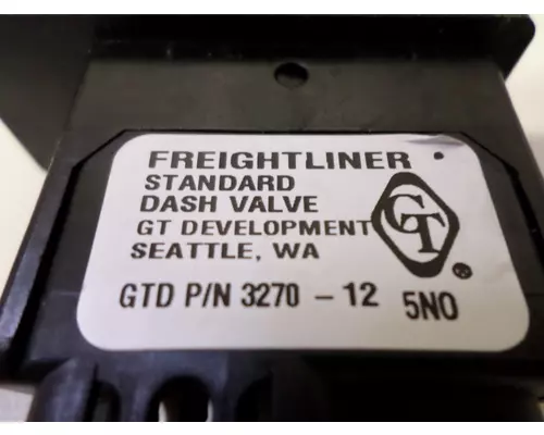 FREIGHTLINER CASCADIA 125 SWITCH, DIFFERENTIAL LOCK