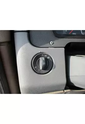 FREIGHTLINER CASCADIA 125 SWITCH, HEADLAMP