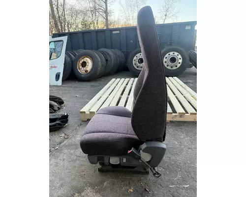 FREIGHTLINER CASCADIA 125 Seat, Front