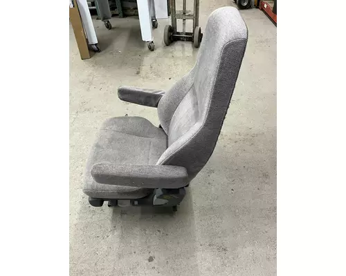 FREIGHTLINER CASCADIA 125 Seat, Front