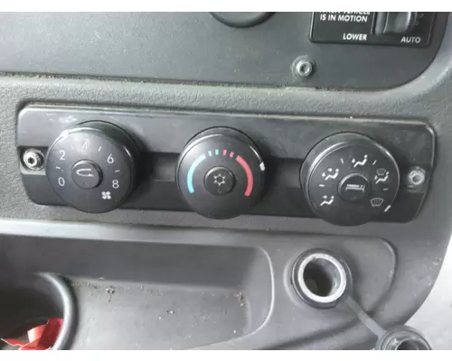 FREIGHTLINER CASCADIA 125 TEMPERATURE CONTROL