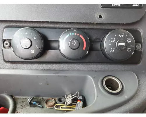 FREIGHTLINER CASCADIA 125 TEMPERATURE CONTROL