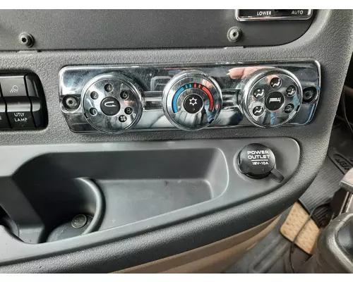 FREIGHTLINER CASCADIA 125 TEMPERATURE CONTROL