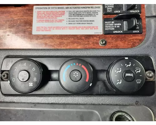 FREIGHTLINER CASCADIA 125 TEMPERATURE CONTROL