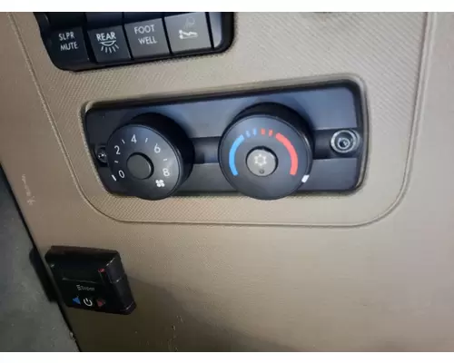 FREIGHTLINER CASCADIA 125 TEMPERATURE CONTROL