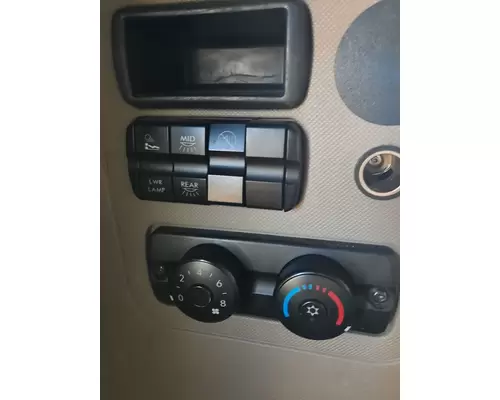 FREIGHTLINER CASCADIA 125 TEMPERATURE CONTROL