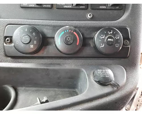 FREIGHTLINER CASCADIA 125 TEMPERATURE CONTROL