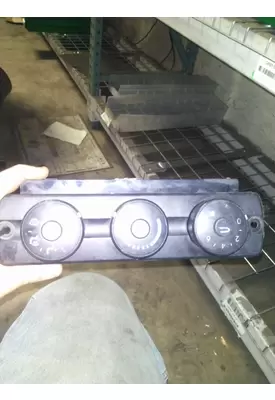 FREIGHTLINER CASCADIA 125 TEMPERATURE CONTROL