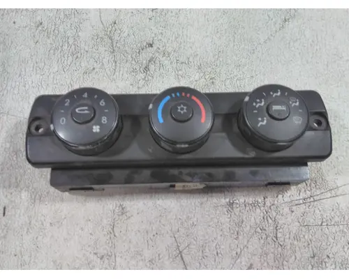 FREIGHTLINER CASCADIA 125 TEMPERATURE CONTROL