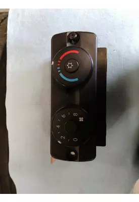 FREIGHTLINER CASCADIA 125 TEMPERATURE CONTROL