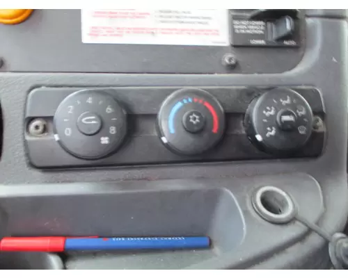 FREIGHTLINER CASCADIA 125 TEMPERATURE CONTROL