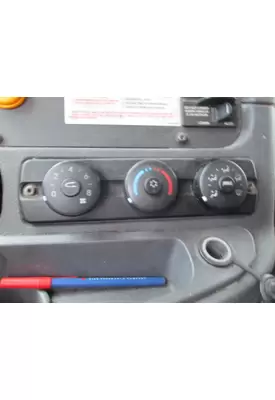 FREIGHTLINER CASCADIA 125 TEMPERATURE CONTROL