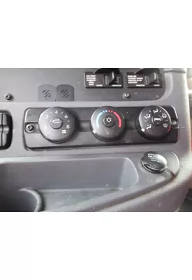 FREIGHTLINER CASCADIA 125 TEMPERATURE CONTROL