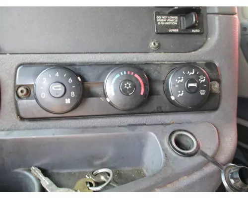 FREIGHTLINER CASCADIA 125 TEMPERATURE CONTROL