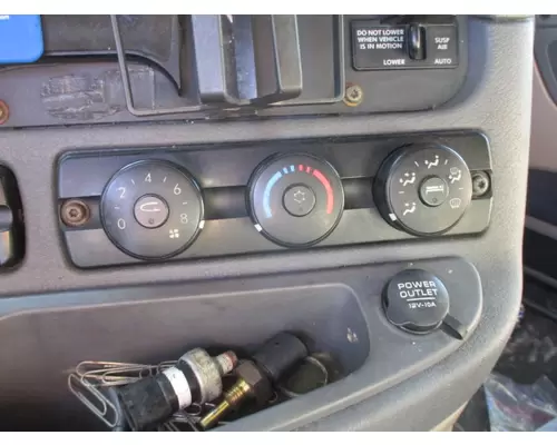 FREIGHTLINER CASCADIA 125 TEMPERATURE CONTROL