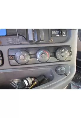 FREIGHTLINER CASCADIA 125 TEMPERATURE CONTROL