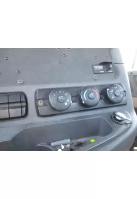 FREIGHTLINER CASCADIA 125 TEMPERATURE CONTROL