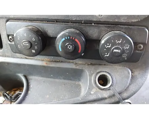 FREIGHTLINER CASCADIA 125 TEMPERATURE CONTROL