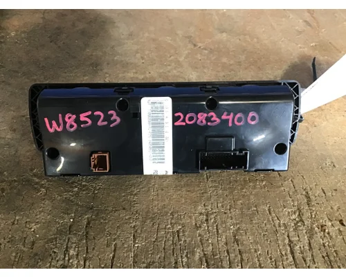 FREIGHTLINER CASCADIA 125 TEMPERATURE CONTROL