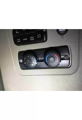 FREIGHTLINER CASCADIA 125 TEMPERATURE CONTROL