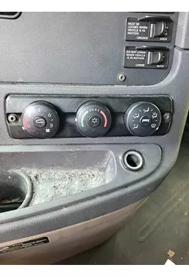 FREIGHTLINER CASCADIA 125 TEMPERATURE CONTROL