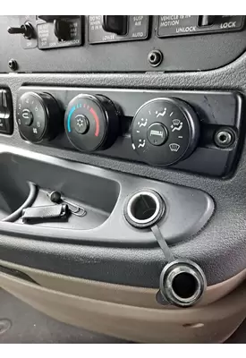 FREIGHTLINER CASCADIA 125 TEMPERATURE CONTROL