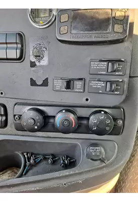 FREIGHTLINER CASCADIA 125 TEMPERATURE CONTROL