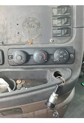 FREIGHTLINER CASCADIA 125 TEMPERATURE CONTROL