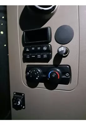 FREIGHTLINER CASCADIA 125 TEMPERATURE CONTROL