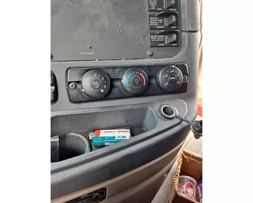 FREIGHTLINER CASCADIA 125 TEMPERATURE CONTROL