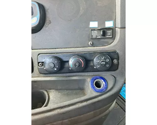 FREIGHTLINER CASCADIA 125 TEMPERATURE CONTROL