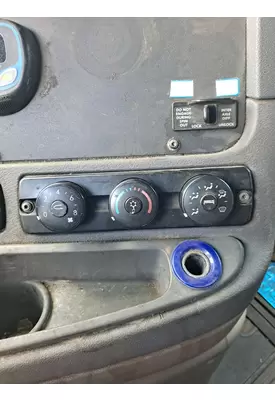 FREIGHTLINER CASCADIA 125 TEMPERATURE CONTROL