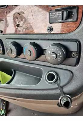 FREIGHTLINER CASCADIA 125 TEMPERATURE CONTROL