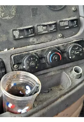 FREIGHTLINER CASCADIA 125 TEMPERATURE CONTROL