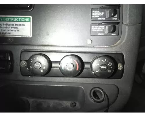 FREIGHTLINER CASCADIA 125 TEMPERATURE CONTROL