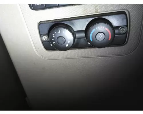 FREIGHTLINER CASCADIA 125 TEMPERATURE CONTROL