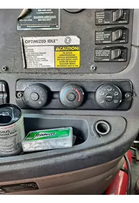 FREIGHTLINER CASCADIA 125 TEMPERATURE CONTROL