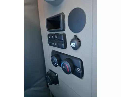 FREIGHTLINER CASCADIA 125 TEMPERATURE CONTROL