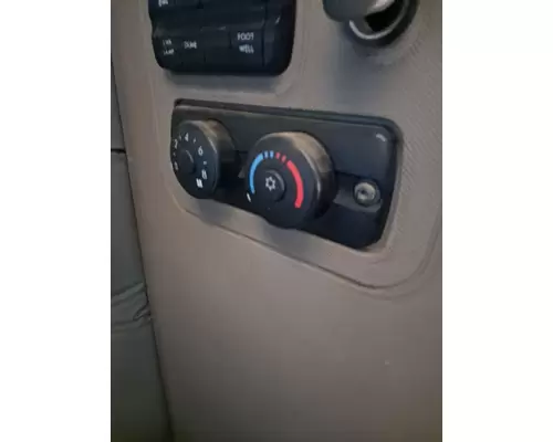 FREIGHTLINER CASCADIA 125 TEMPERATURE CONTROL