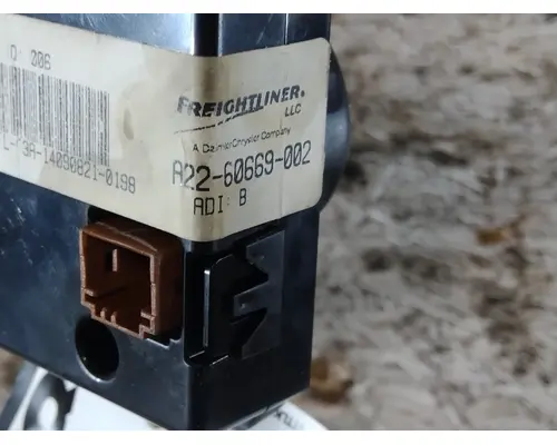 FREIGHTLINER CASCADIA 125 TEMPERATURE CONTROL