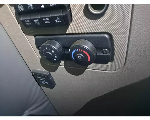 FREIGHTLINER CASCADIA 125 TEMPERATURE CONTROL