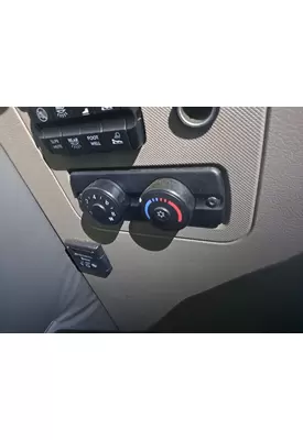 FREIGHTLINER CASCADIA 125 TEMPERATURE CONTROL