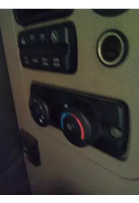 FREIGHTLINER CASCADIA 125 TEMPERATURE CONTROL